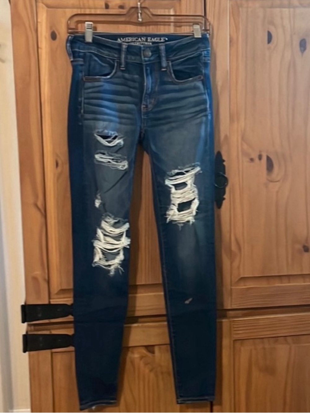 American Eagle Outfitters Destroyed, Super Stretch X Jegging. Sz 2 - Picture 3 of 6